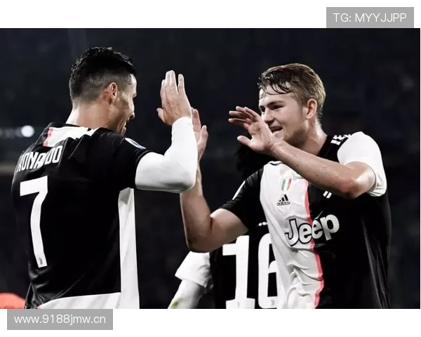 《全球足球转会风云：顶级球员动态一览及最新转会市场分析》 - 副本