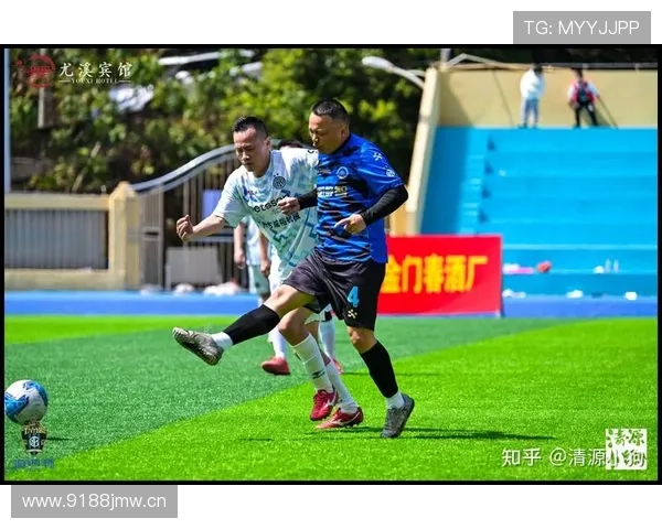 体育头条:国际足球赛季震撼开幕 球迷热议最强阵容与新星崛起